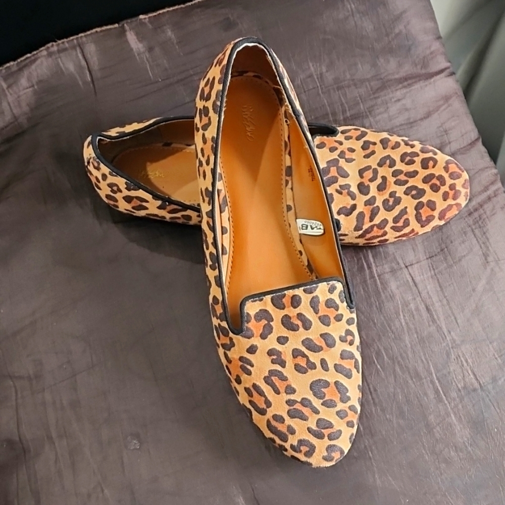 Mossimo Flats